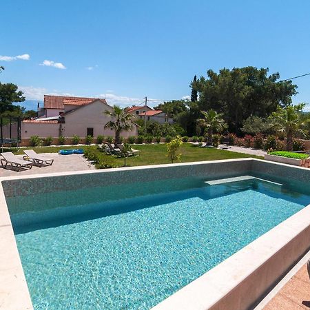 Cozy Home In Mudri Dolac With Kitchen Basina Exterior foto